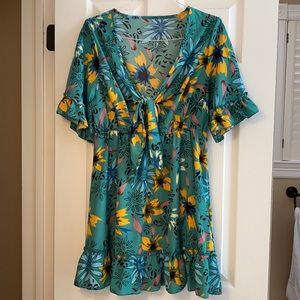 SHEIN CURVE Floral keyhole Dress, Green, Size 0XL